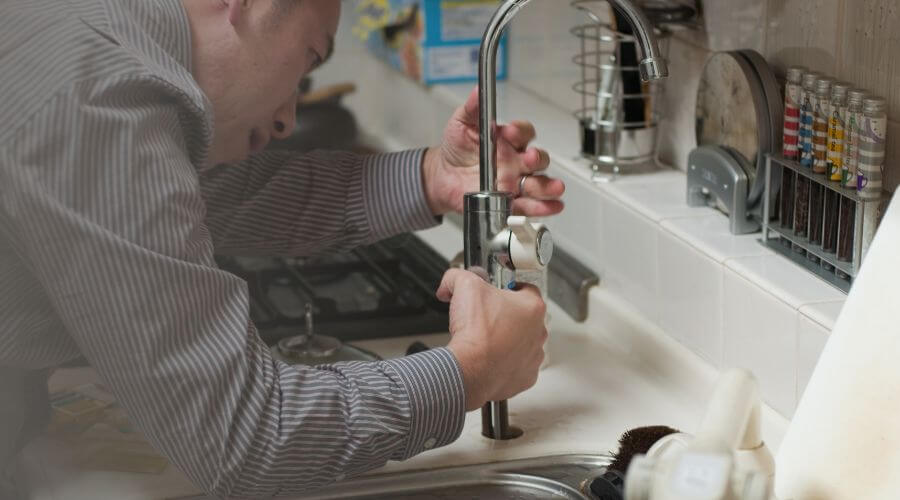 Professional Tankless Water Heater Installation in Hanksville, UT